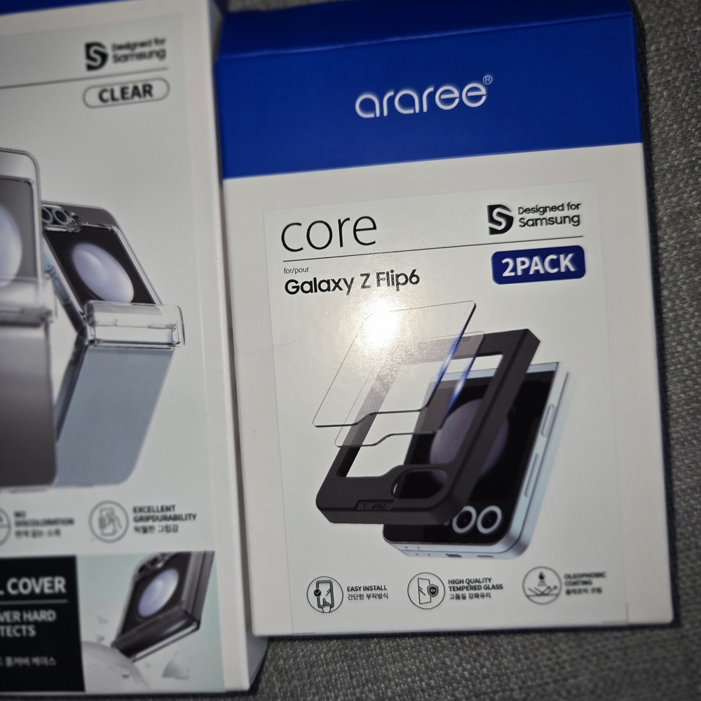 araree Clear Full-Cover Case for Galaxy Z Flip6 - Clear - Picture 2 of 3